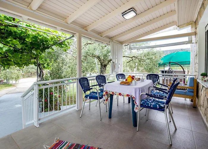 Ferienhaus Kiriakos Astris